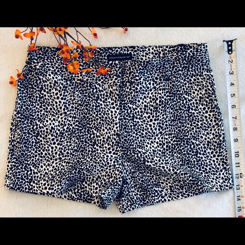 Counterparts shorts 8P leopard pattern